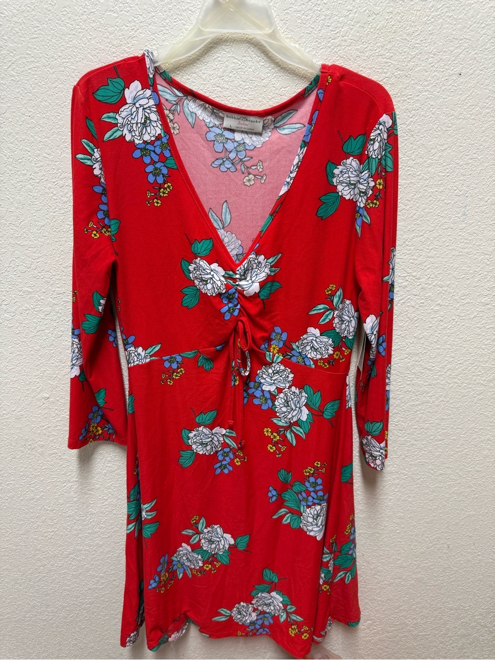 NWT Red Floral Bobbie Brooks Knit Dress with A Drawstring V-neckline Size Large